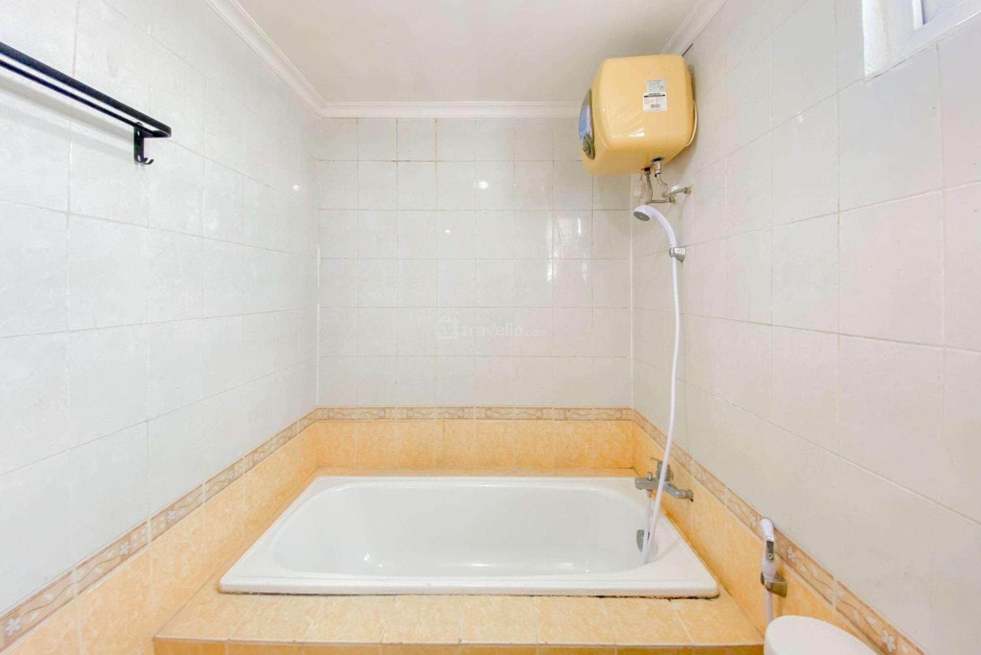 Comfort Grand Palace Kemayoran By Travelio Jakarta
